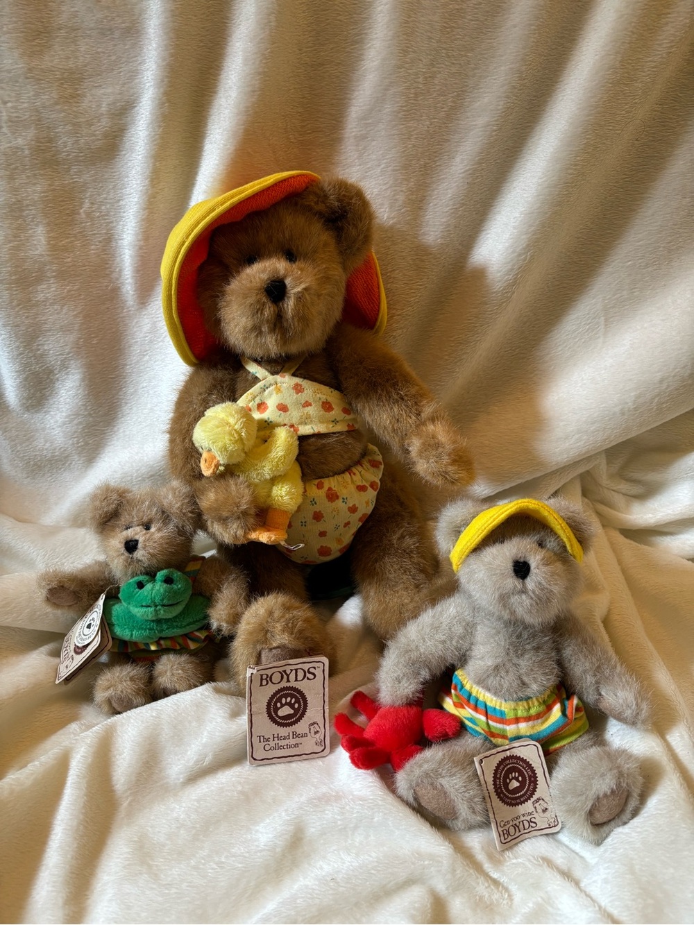 Lot of 3 summer themed plush Boyd’s bears